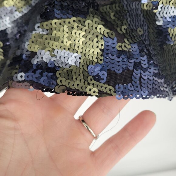 Vince Camuto womens medium sequined camo short sleeve crew neck shiny top - Picture 7 of 10